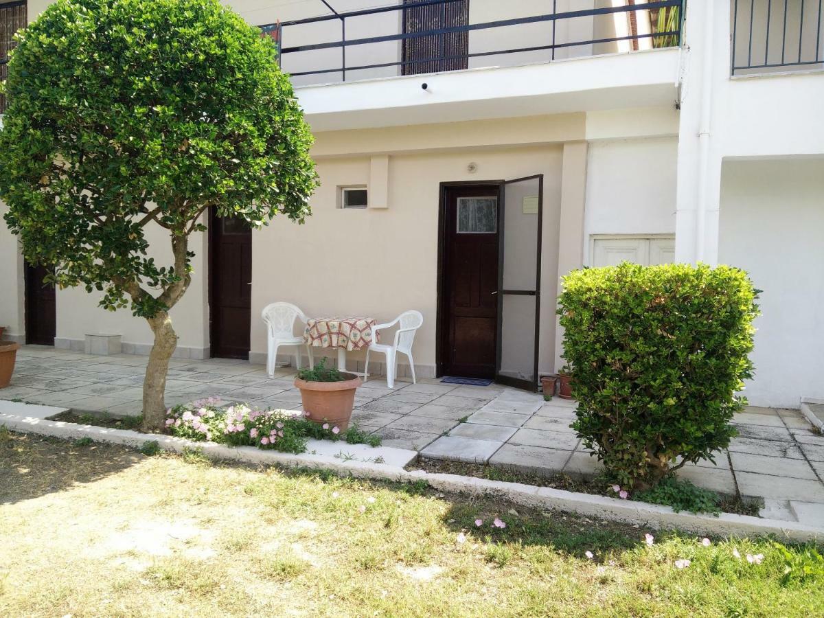 Seaside Studios I Sinakos Estate Epanomí Exterior foto